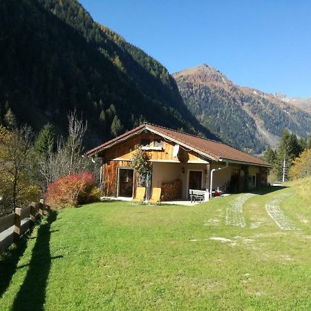 Ferienhaus Am Wallnerhof Flattach Buitenkant foto