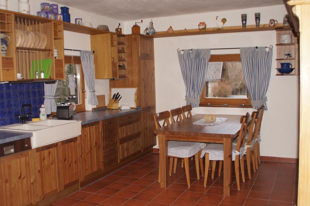 Ferienhaus Am Wallnerhof Flattach Buitenkant foto